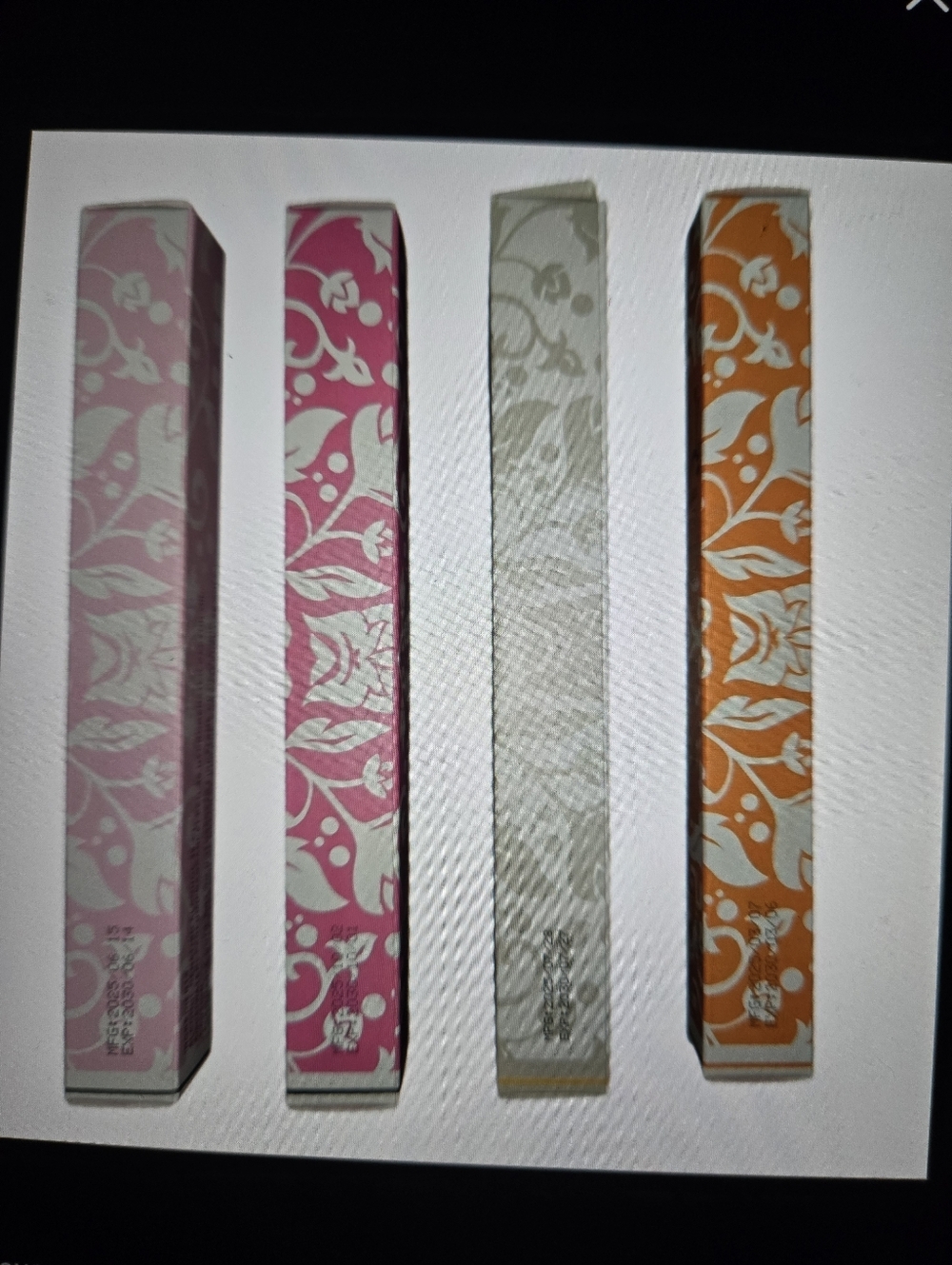 Lattafa Yara Bundle (4) - Picture 3 of 3